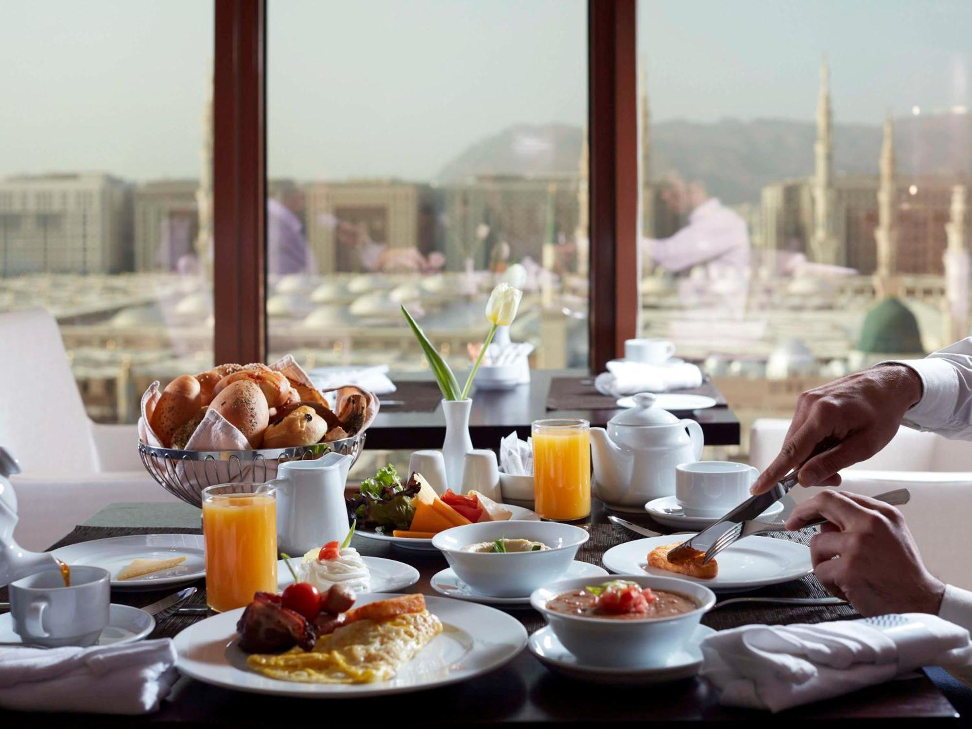 Hotel Pullman Zamzam Madina Medyna Zewnętrze zdjęcie